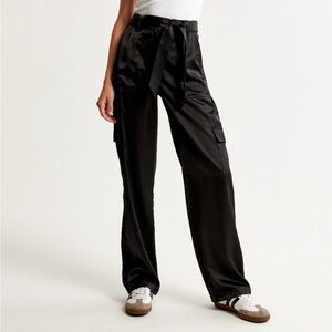 NEW Abercrombie & Fitch Black Satin Belted Baggy Cargo Pants 26 2